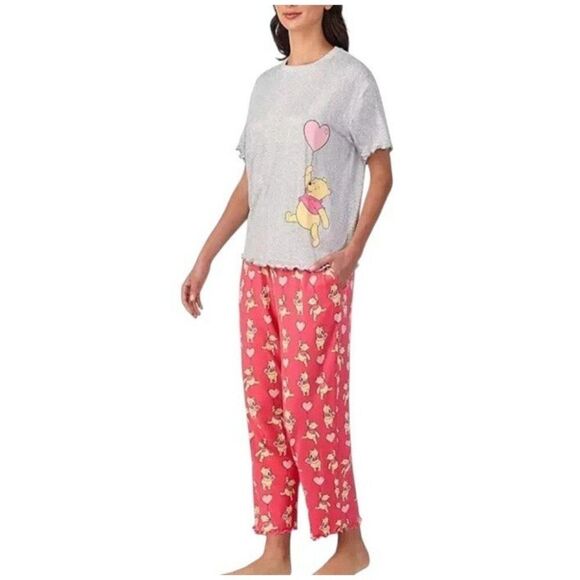 Winnie the Pooh Womens Medium 8 - 10 Short Sleeve Top and Pajama Pants Set NWT - Picture 1 of 8